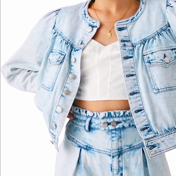 steele light wash denim jacket, size small - Picture 2 of 5